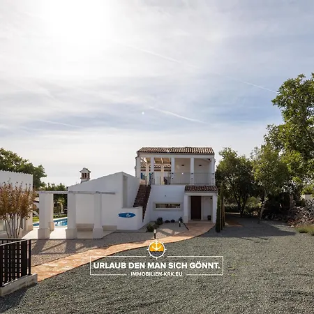 Ohana Krk Villa *